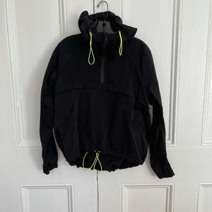 Lululemon jacket sz M/L